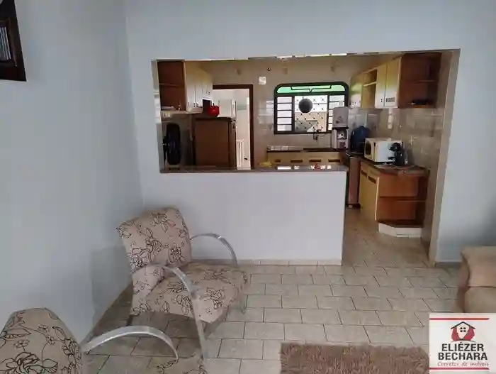 Casa com 3 quartos à venda, 200m² — foto 31 de 60