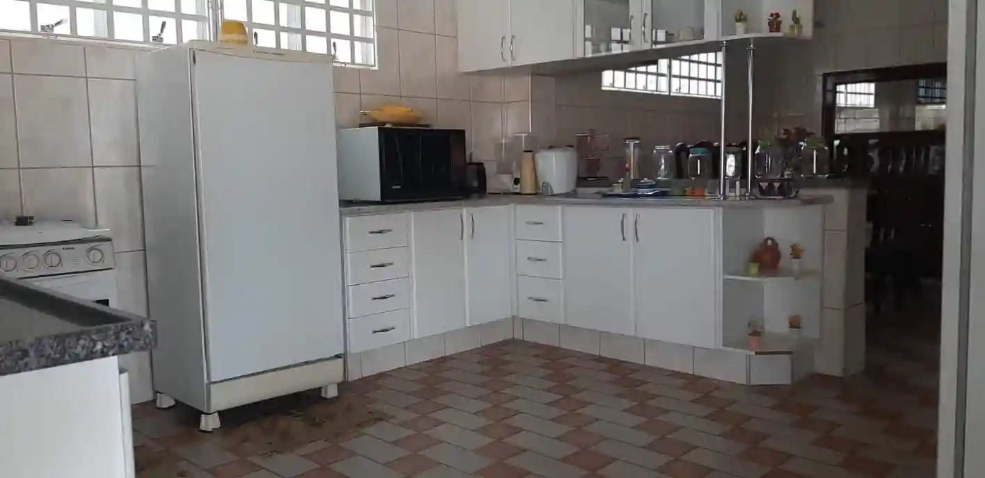 Casa de Condomínio com 4 quartos à venda, 320m² — foto 6 de 20