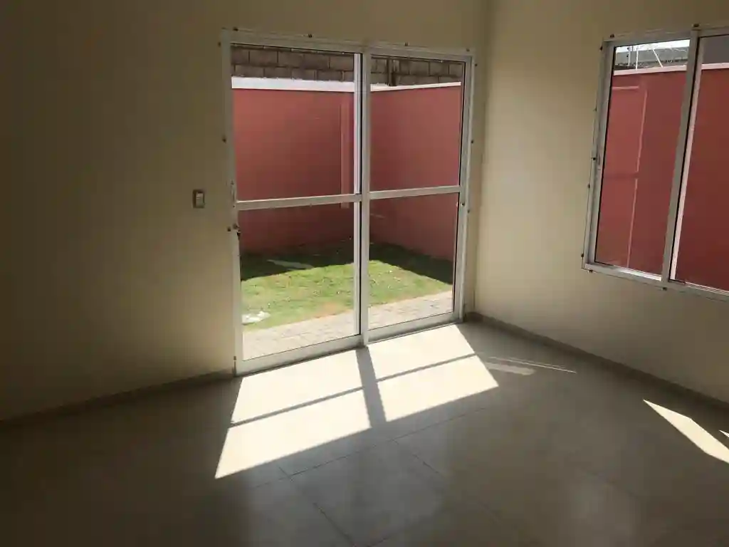 Casa de Condomínio com 3 quartos à venda, 93m² — foto 1 de 7
