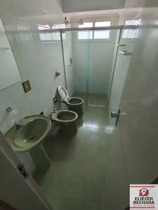 Apartamento com 3 quartos à venda, 125m² — foto 23 de 28