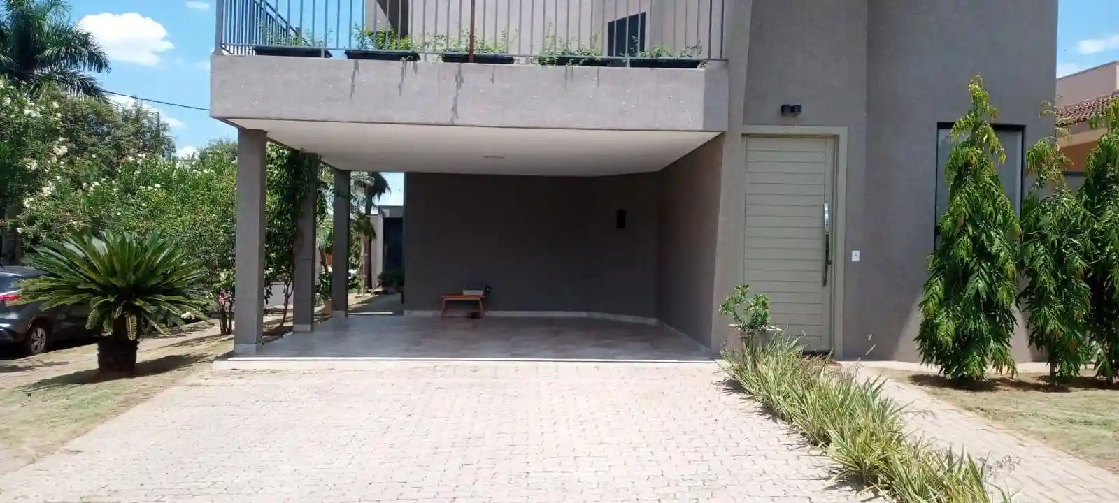 Sobrado com 4 quartos à venda, 422m² — foto 1 de 19
