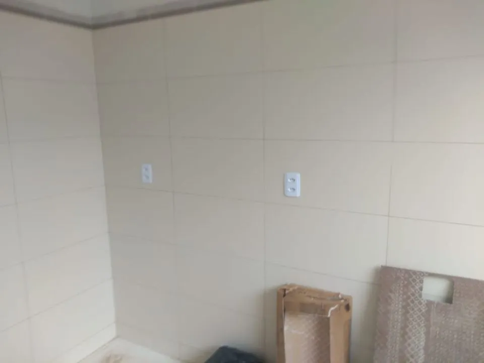 Casa com 2 quartos à venda, 200m² — foto 2 de 6