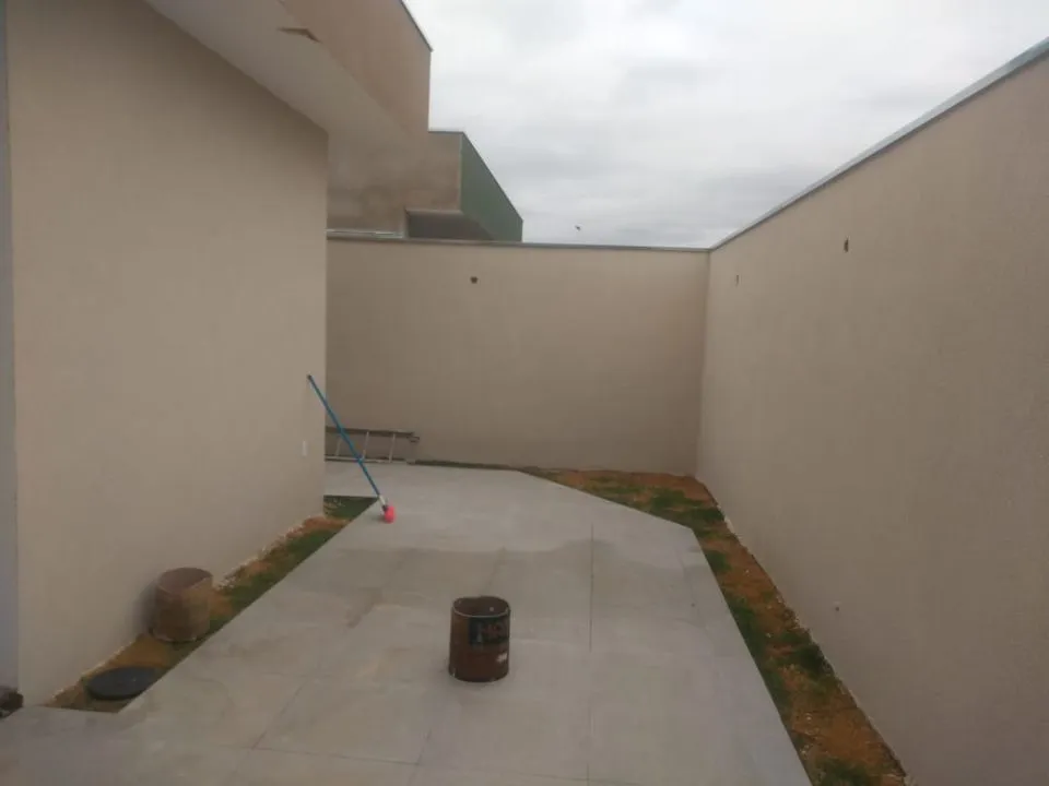 Casa com 2 quartos à venda, 200m² — foto 3 de 6