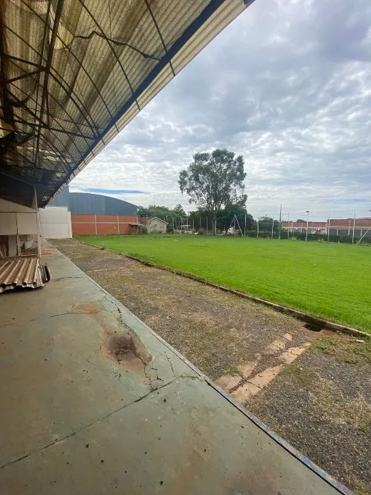 Galpão / Depósito / Armazém para aluguel — foto 6 de 6