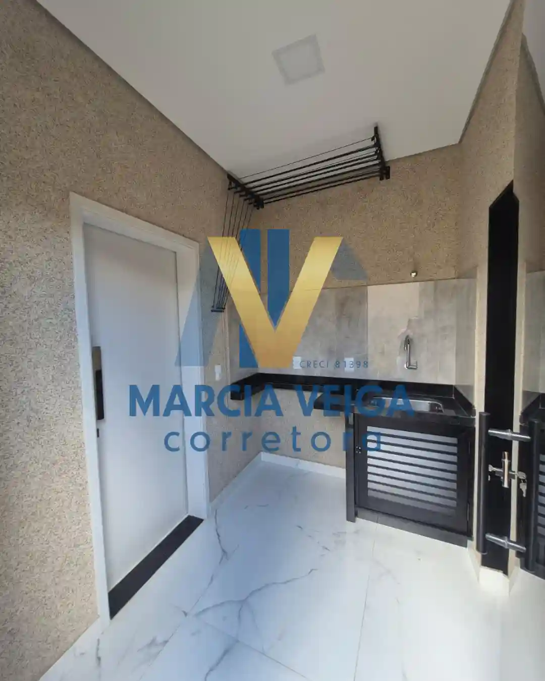 Casa de Condomínio com 3 quartos para aluguel, 335m² — foto 27 de 31
