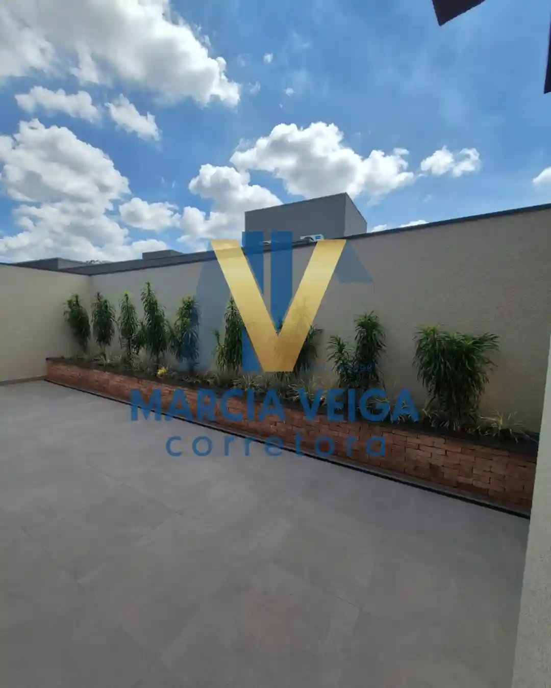 Casa de Condomínio com 3 quartos para aluguel, 335m² — foto 28 de 31