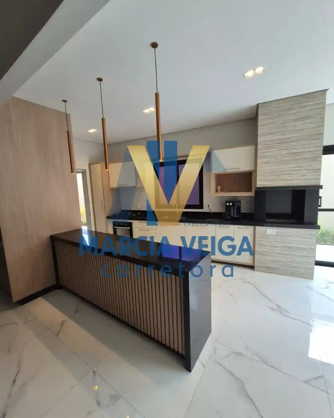 Casa de Condomínio com 3 quartos para aluguel, 335m² — foto 11 de 31