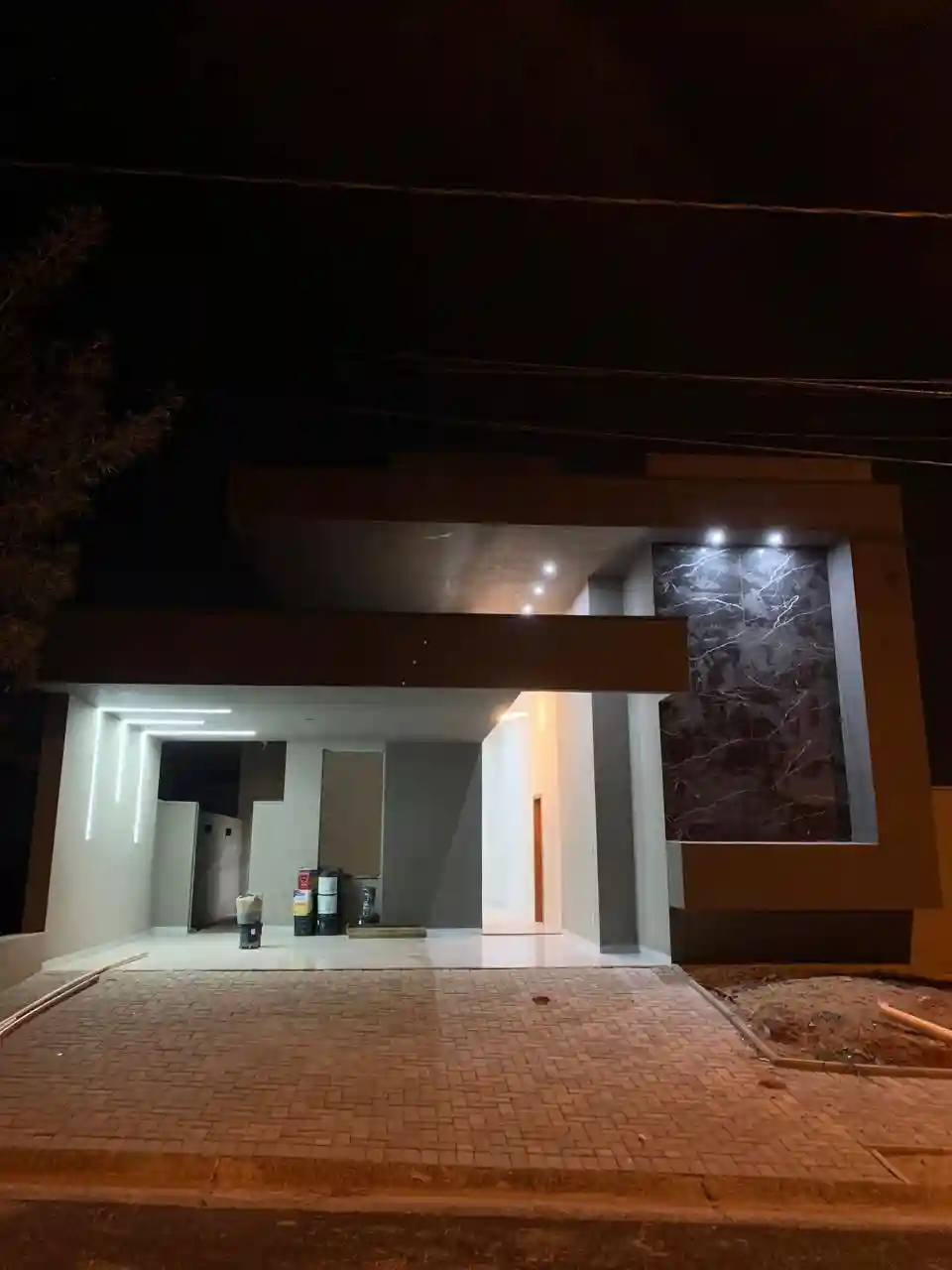 Casa de Condomínio com 3 quartos à venda, 275m² — foto 1 de 9