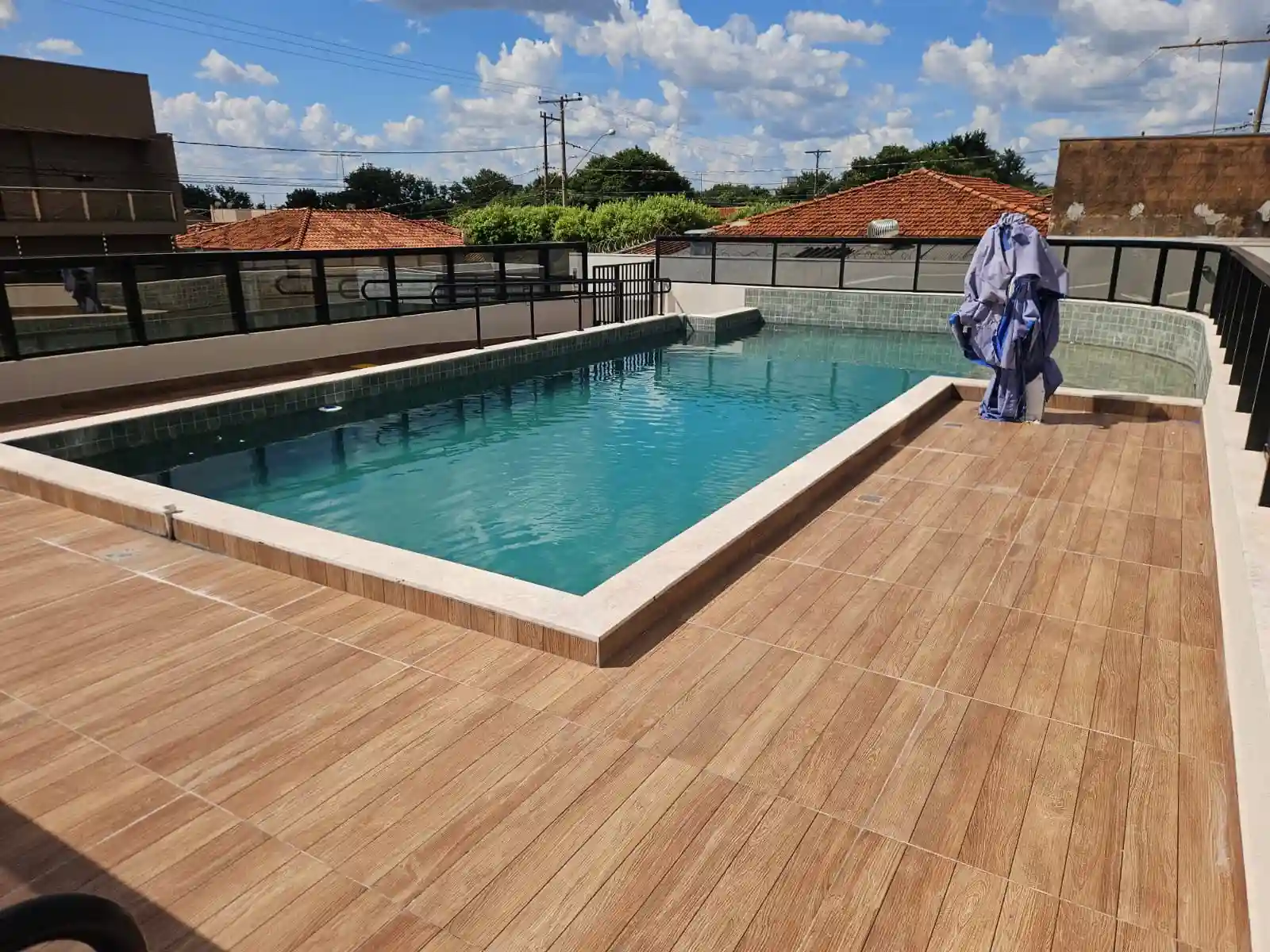 Apartamento  à venda, 133m² — foto 1 de 18