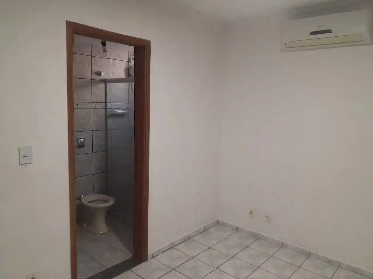 Apartamento com 3 quartos para aluguel, 70m² — foto 18 de 25