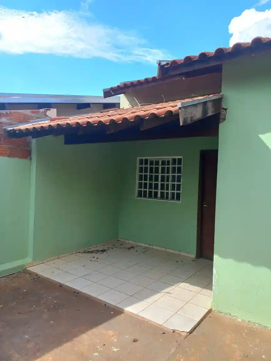 Casa com 2 quartos à venda, 98m² — foto 1 de 36