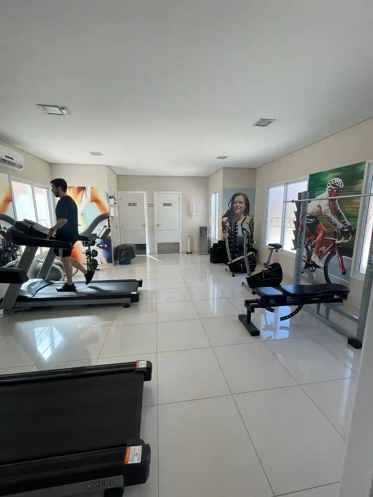 Apartamento com 2 quartos à venda, 61m² — foto 2 de 18