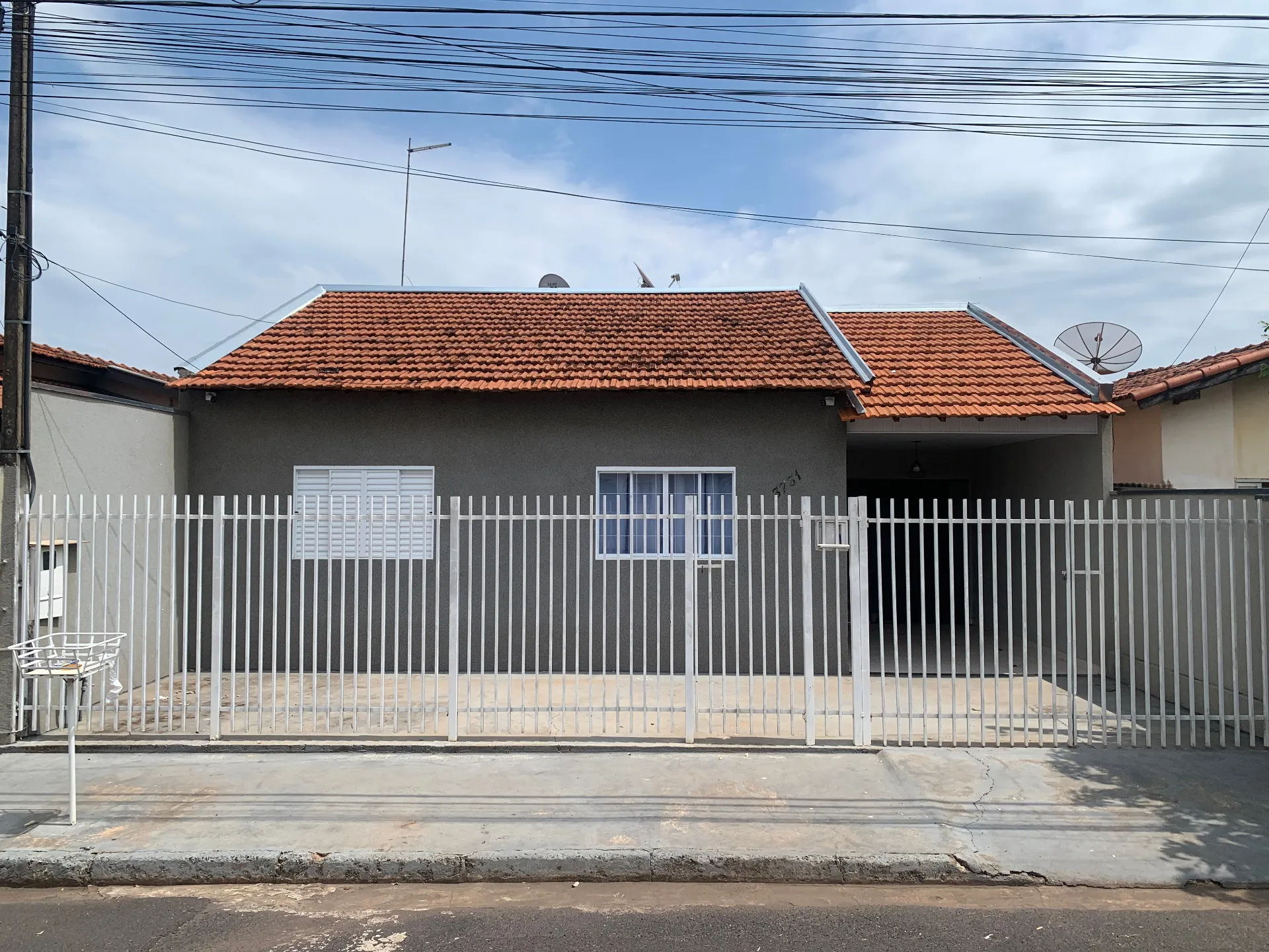 Casa com 2 quartos à venda, 132m² — foto 1 de 19