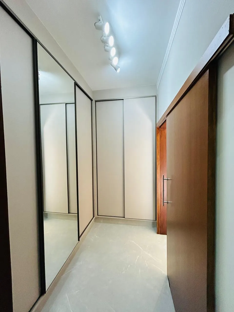 Casa de Condomínio com 3 quartos à venda, 276m² — foto 39 de 41