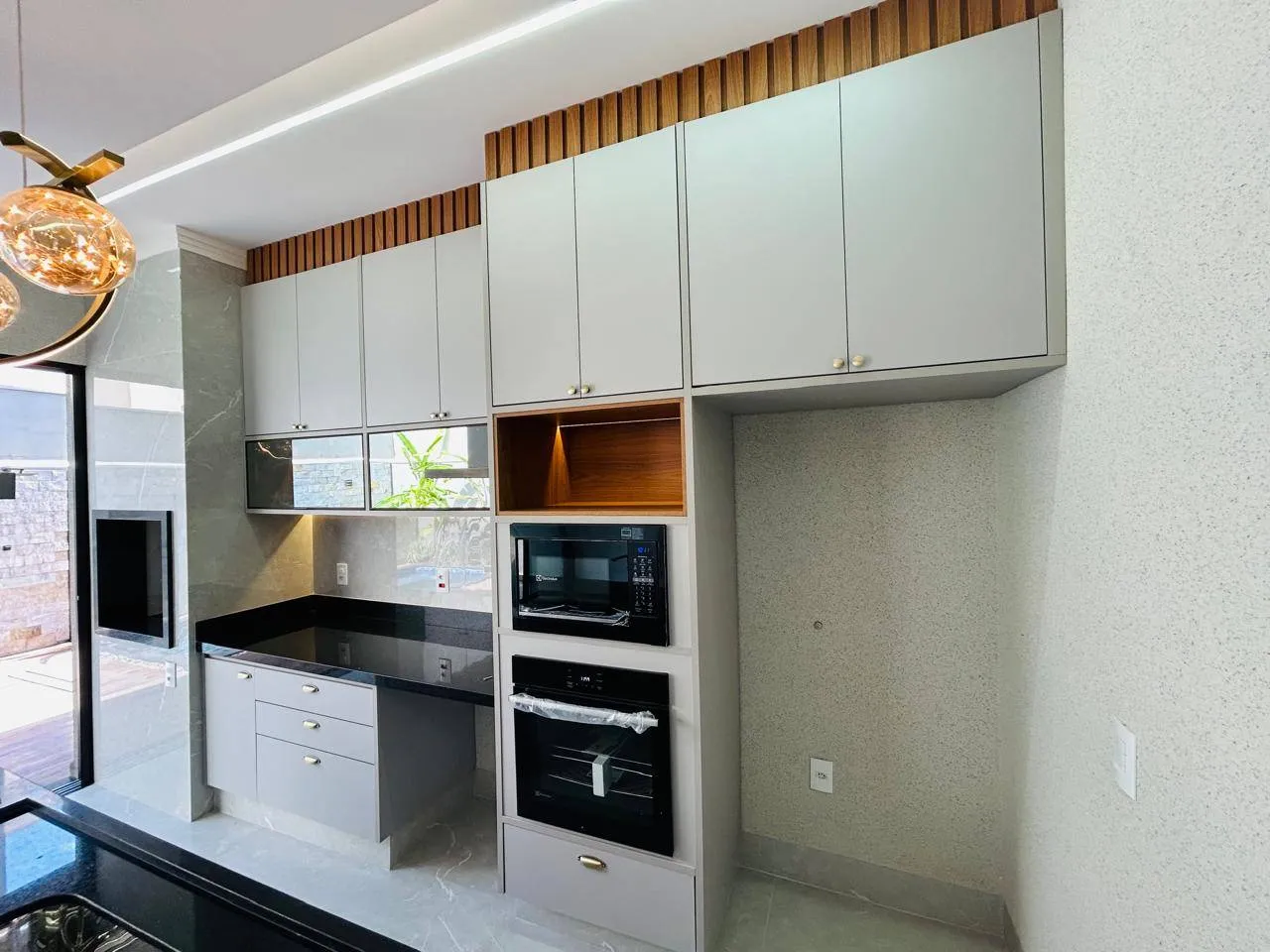 Casa de Condomínio com 3 quartos à venda, 276m² — foto 19 de 41