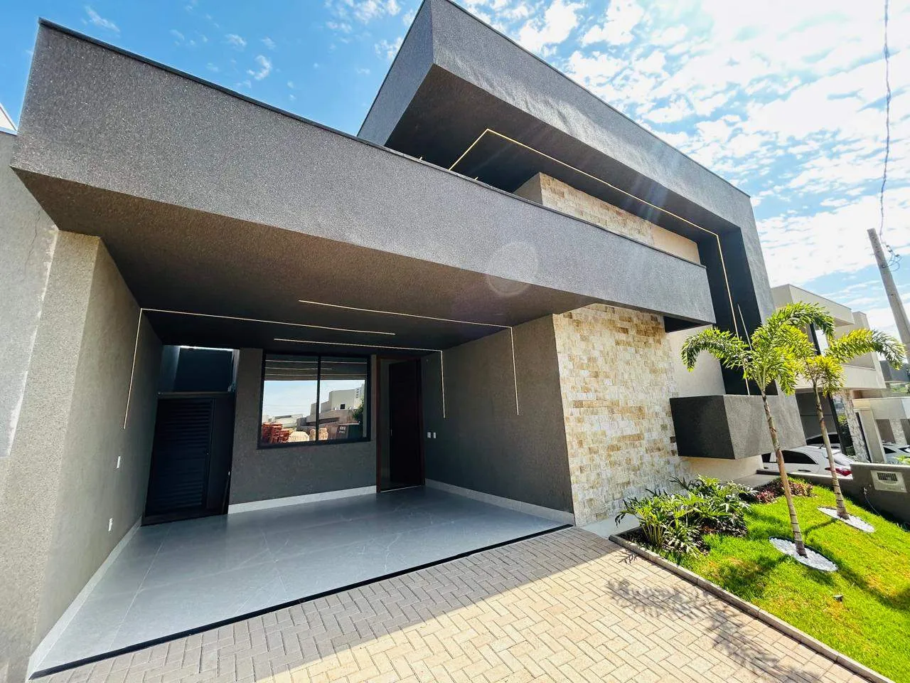 Casa de Condomínio com 3 quartos à venda, 276m² — foto 4 de 41