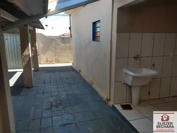 Casa com 3 quartos à venda, 150m² — foto 35 de 47