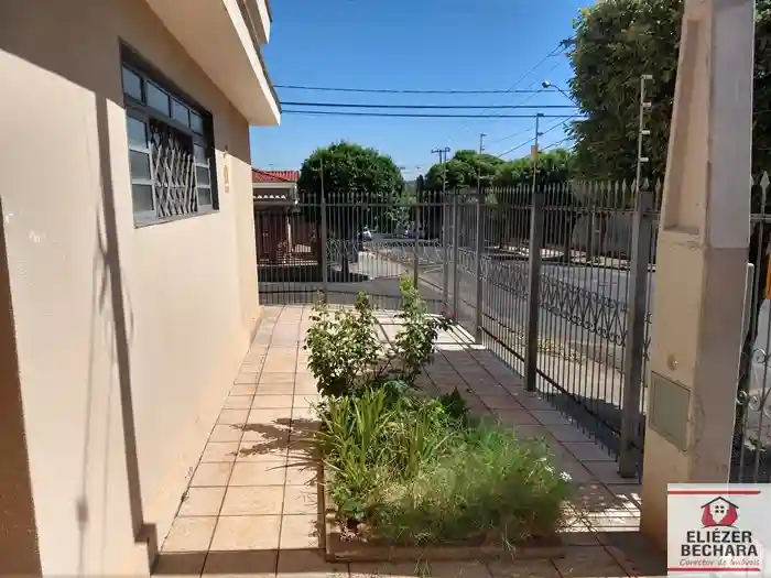 Casa com 3 quartos à venda, 150m² — foto 46 de 47