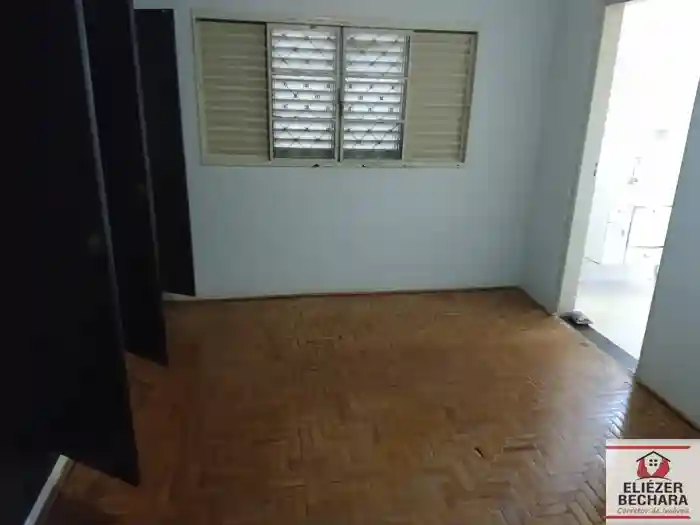 Casa com 3 quartos à venda, 150m² — foto 2 de 47