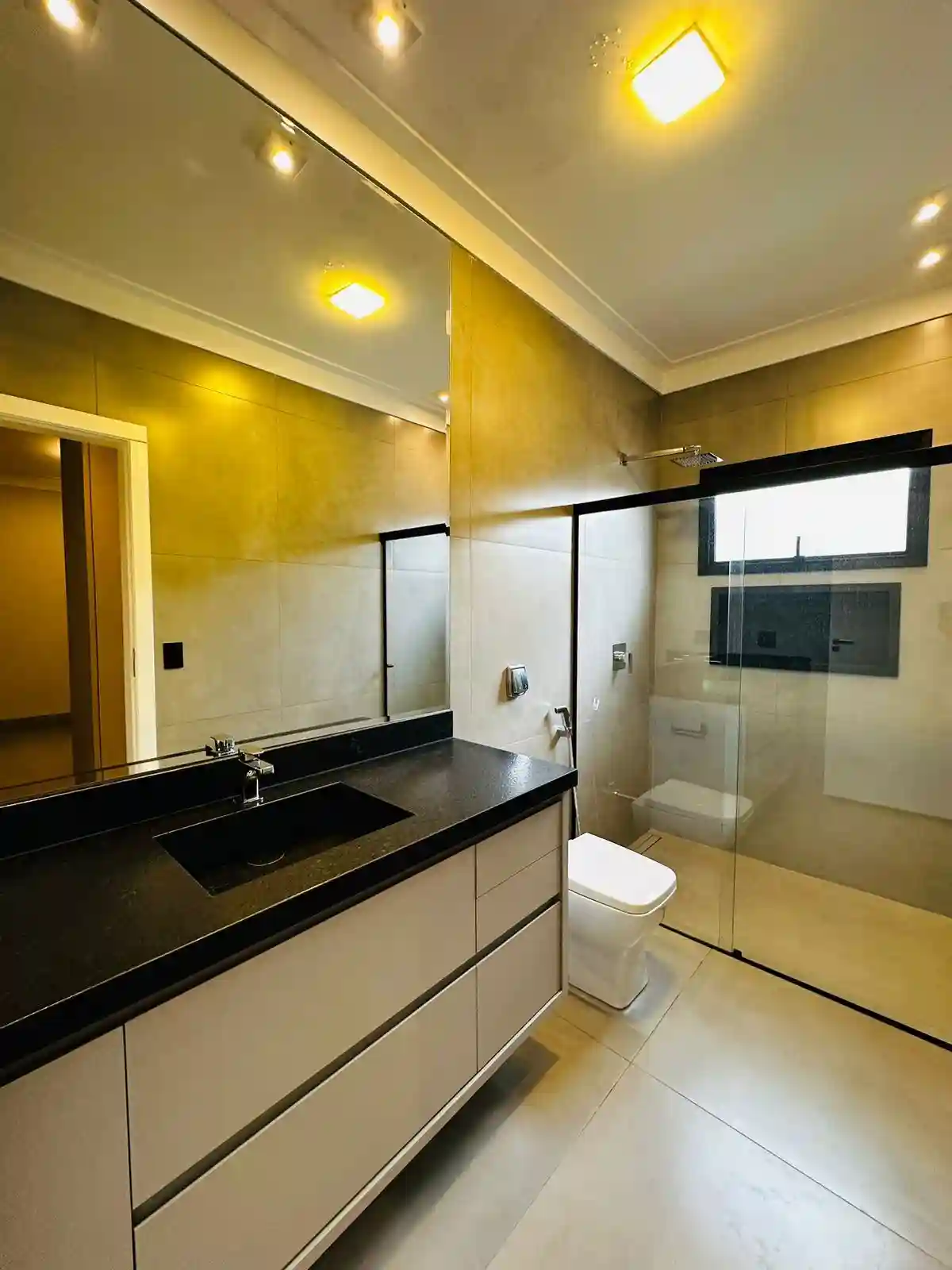 Casa de Condomínio com 3 quartos à venda, 224m² — foto 19 de 21