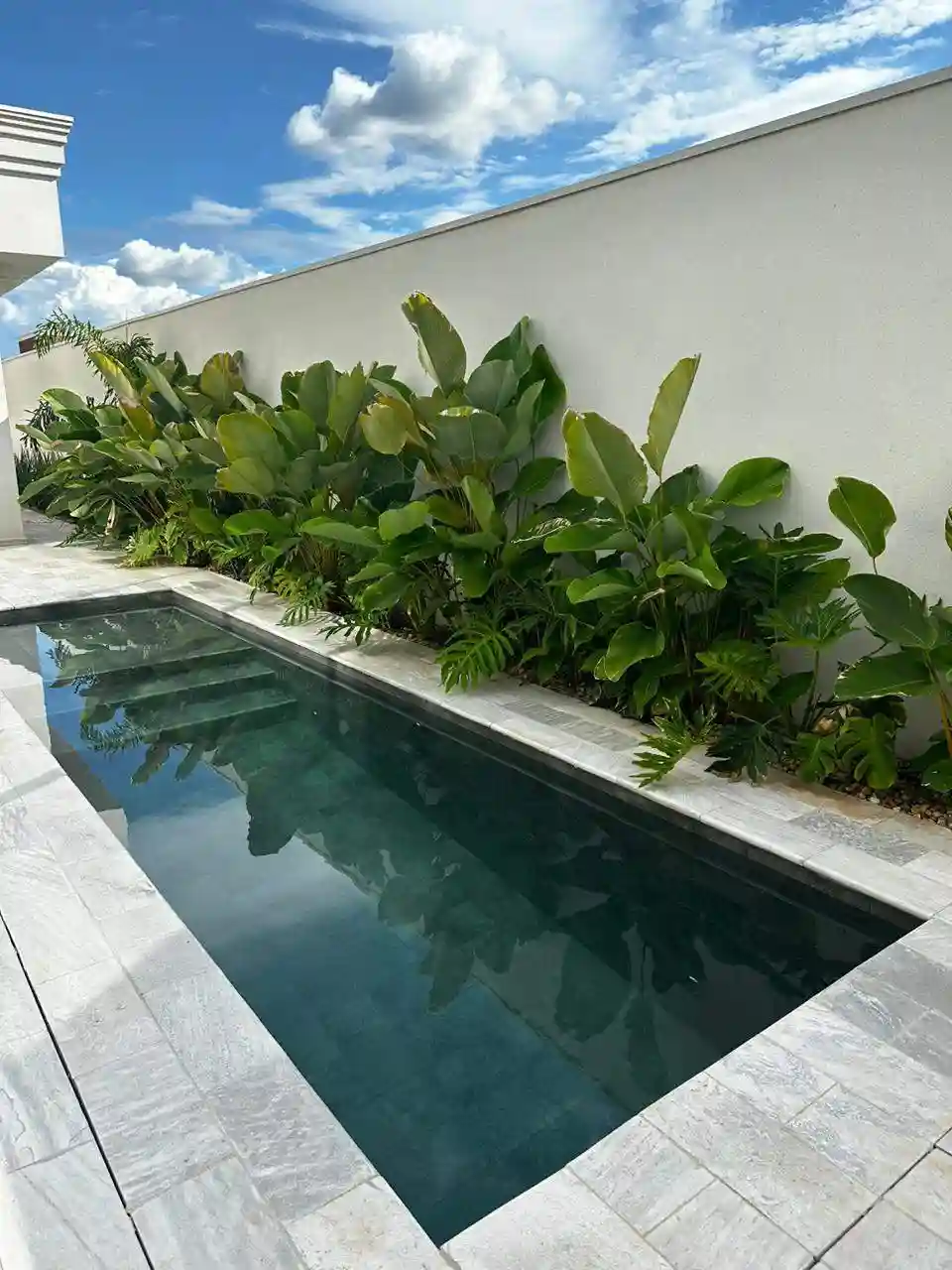 Casa de Condomínio com 3 quartos à venda, 224m² — foto 2 de 21