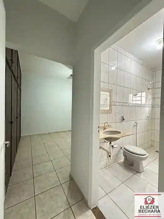 Casa com 3 quartos à venda, 210m² — foto 13 de 26