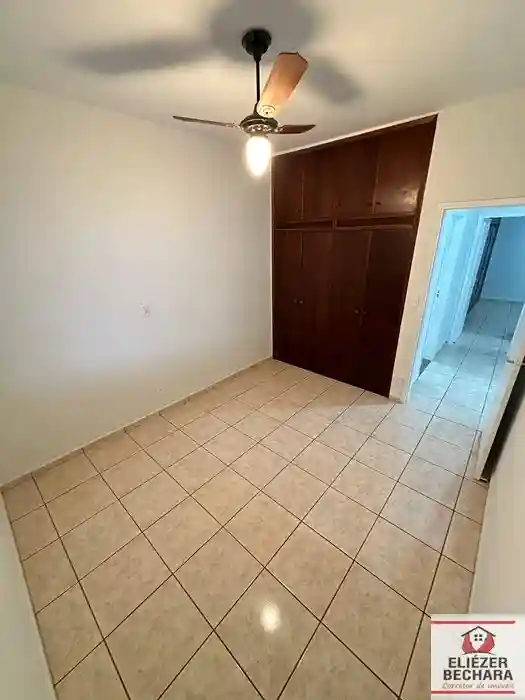 Casa com 3 quartos à venda, 210m² — foto 10 de 26