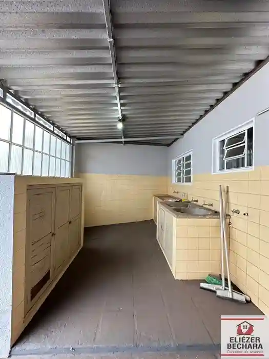 Casa com 3 quartos à venda, 210m² — foto 24 de 26