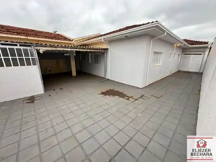 Casa com 3 quartos à venda, 210m² — foto 20 de 26