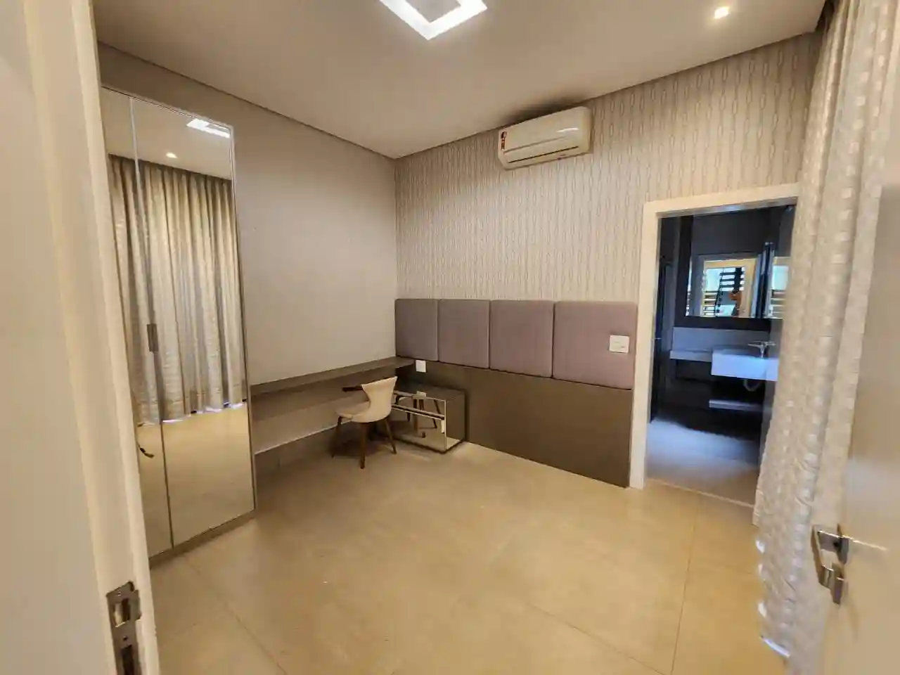 Casa de Condomínio  à venda, 540m² — foto 24 de 53