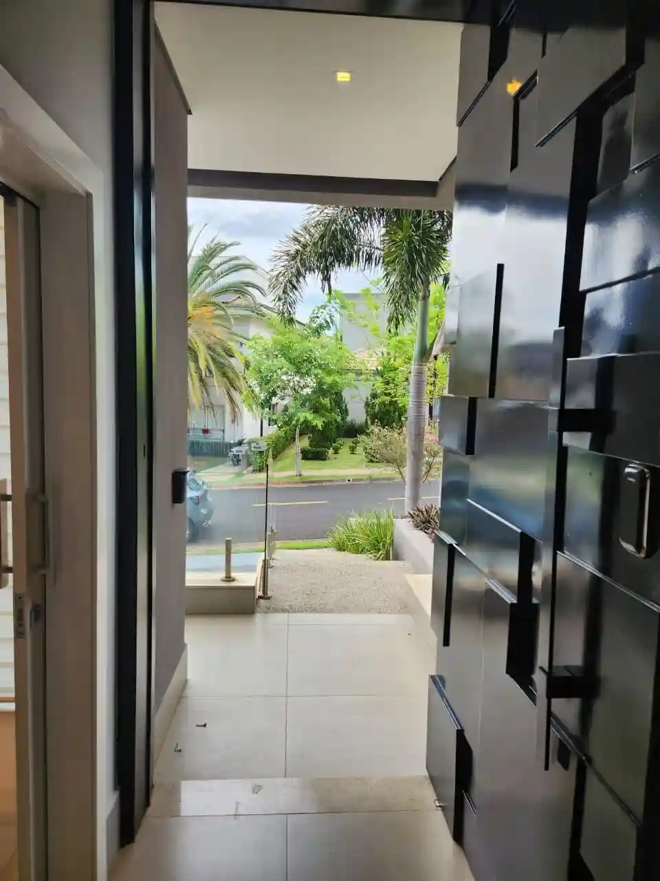Casa de Condomínio  à venda, 540m² — foto 3 de 53