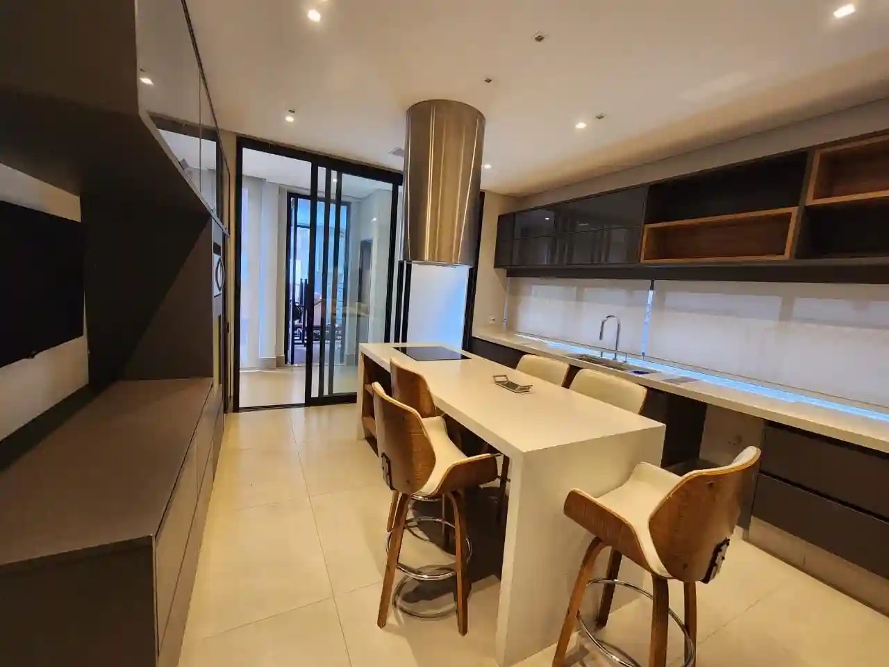 Casa de Condomínio  à venda, 540m² — foto 11 de 53