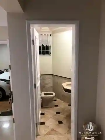 Casa com 3 quartos à venda, 300m² — foto 5 de 19
