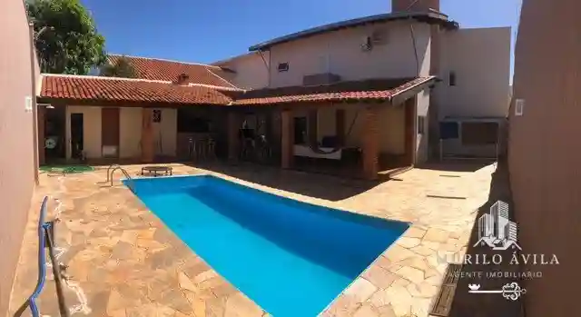Casa com 3 quartos à venda, 300m² — foto 18 de 19