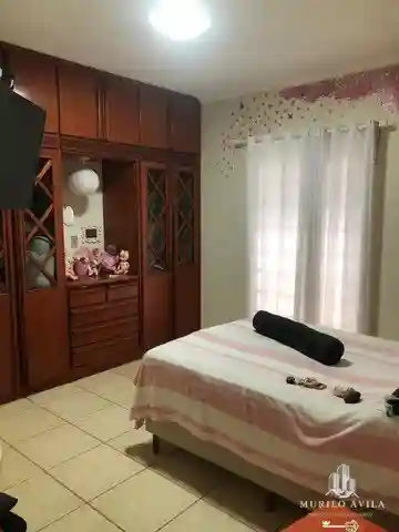 Casa com 3 quartos à venda, 300m² — foto 3 de 19