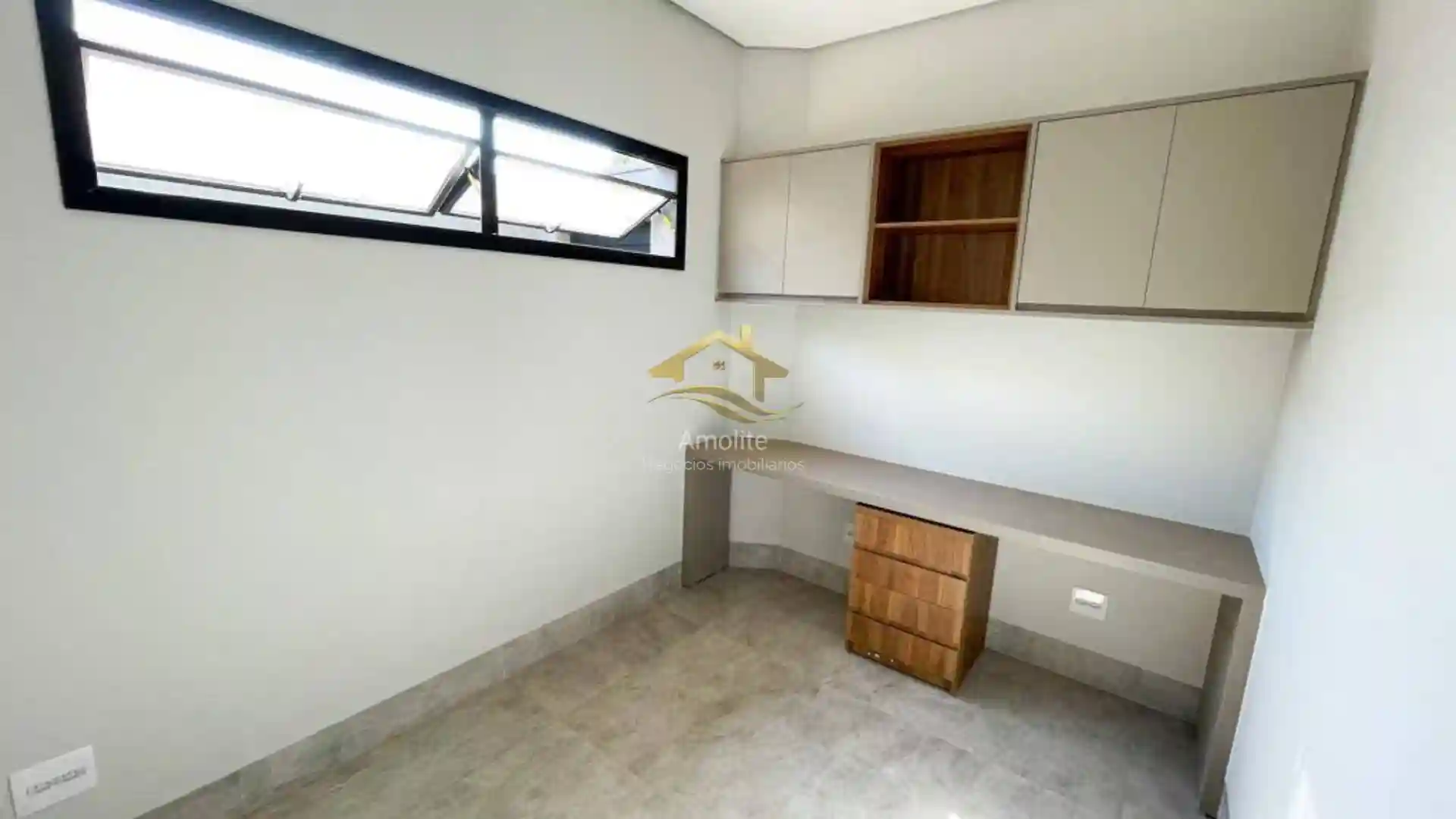 Casa de Condomínio com 3 quartos à venda, 250m² — foto 10 de 40