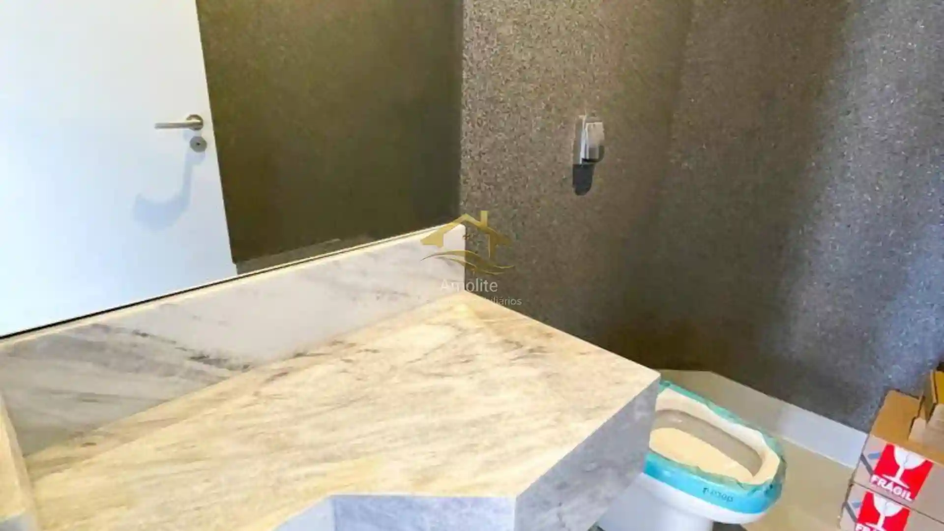 Casa de Condomínio com 3 quartos à venda, 250m² — foto 9 de 40