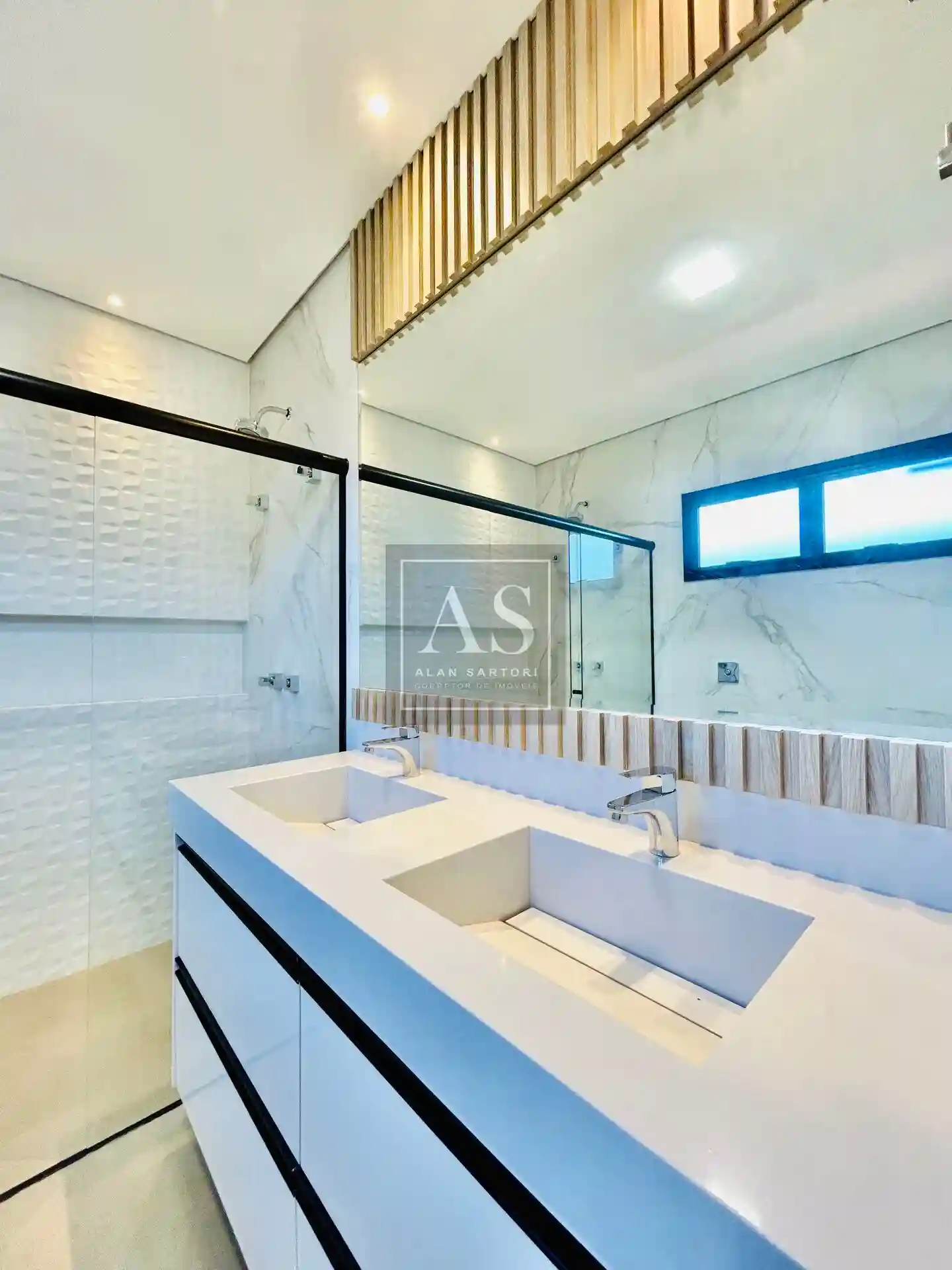 Casa de Condomínio com 4 quartos à venda, 304m² — foto 35 de 50
