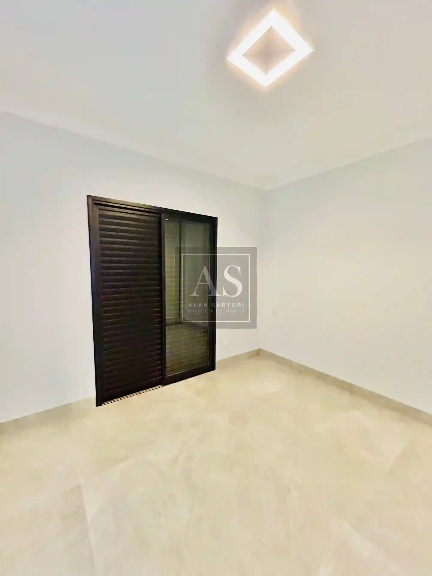 Casa de Condomínio com 4 quartos à venda, 304m² — foto 37 de 50