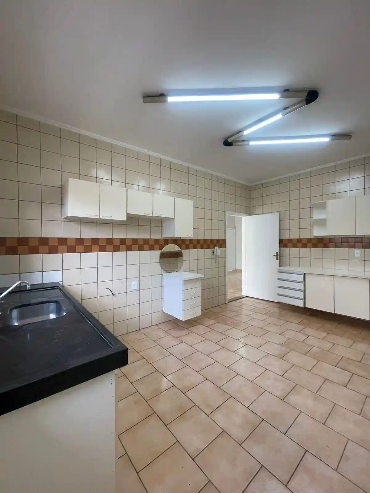 Casa com 3 quartos à venda, 450m² — foto 20 de 29