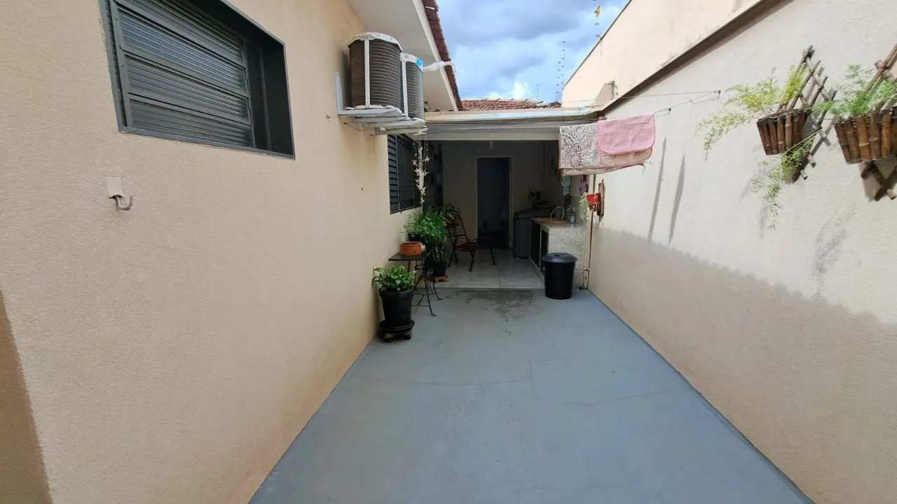Casa à venda — foto 3 de 11
