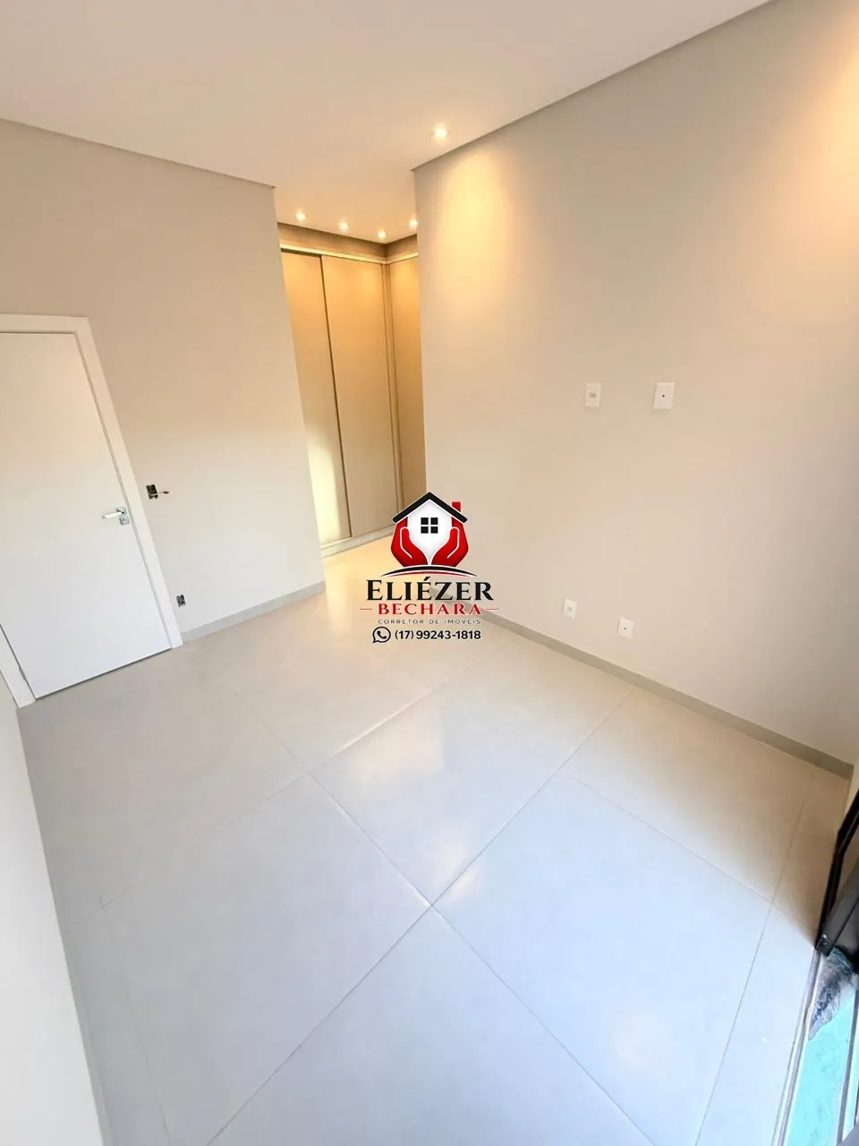 Casa com 3 quartos à venda, 126m² — foto 4 de 25