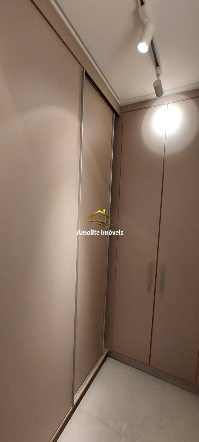 Casa de Condomínio com 3 quartos à venda, 280m² — foto 42 de 75
