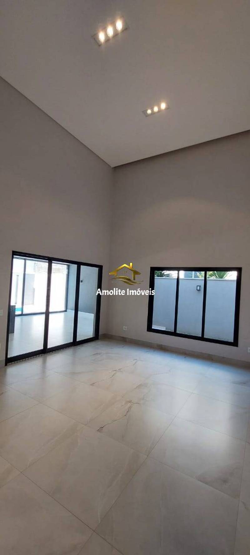 Casa de Condomínio com 3 quartos à venda, 280m² — foto 54 de 75