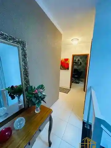 Casa de Condomínio com 3 quartos à venda, 230m² — foto 8 de 20