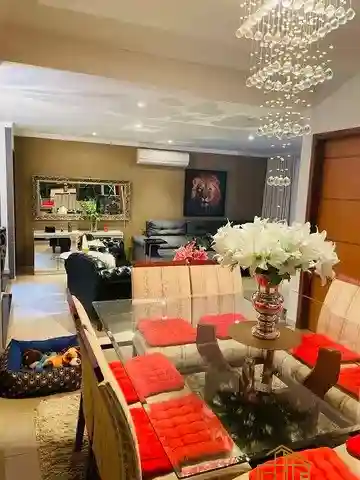 Casa de Condomínio com 3 quartos à venda, 230m² — foto 19 de 20