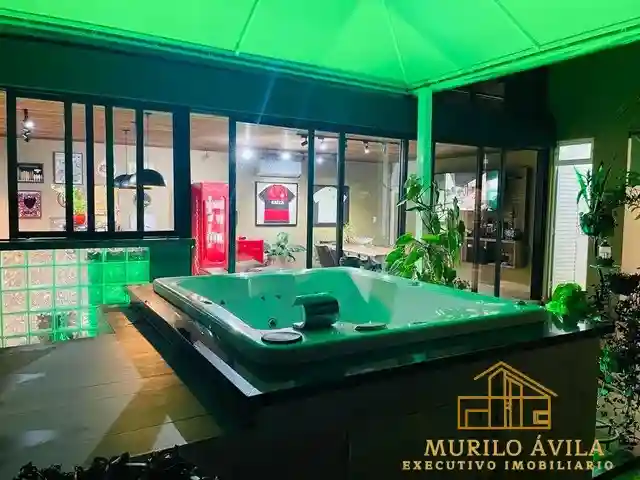 Casa de Condomínio com 3 quartos à venda, 230m² — foto 1 de 20