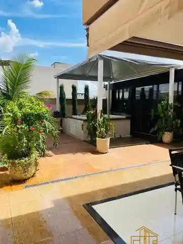 Casa de Condomínio com 3 quartos à venda, 230m² — foto 3 de 20
