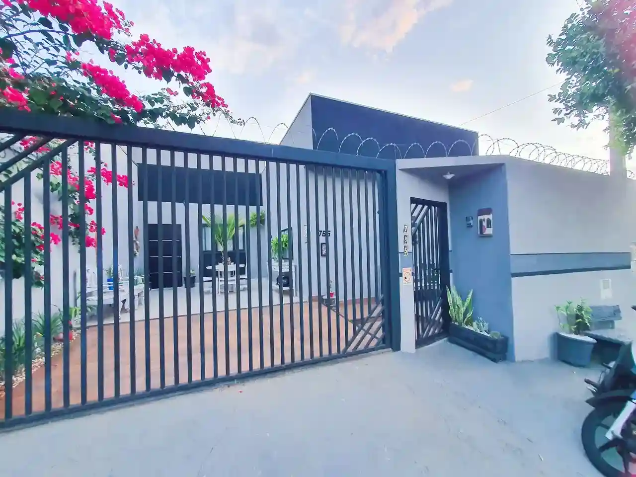 Casa com 3 quartos à venda, 220m² — foto 16 de 18