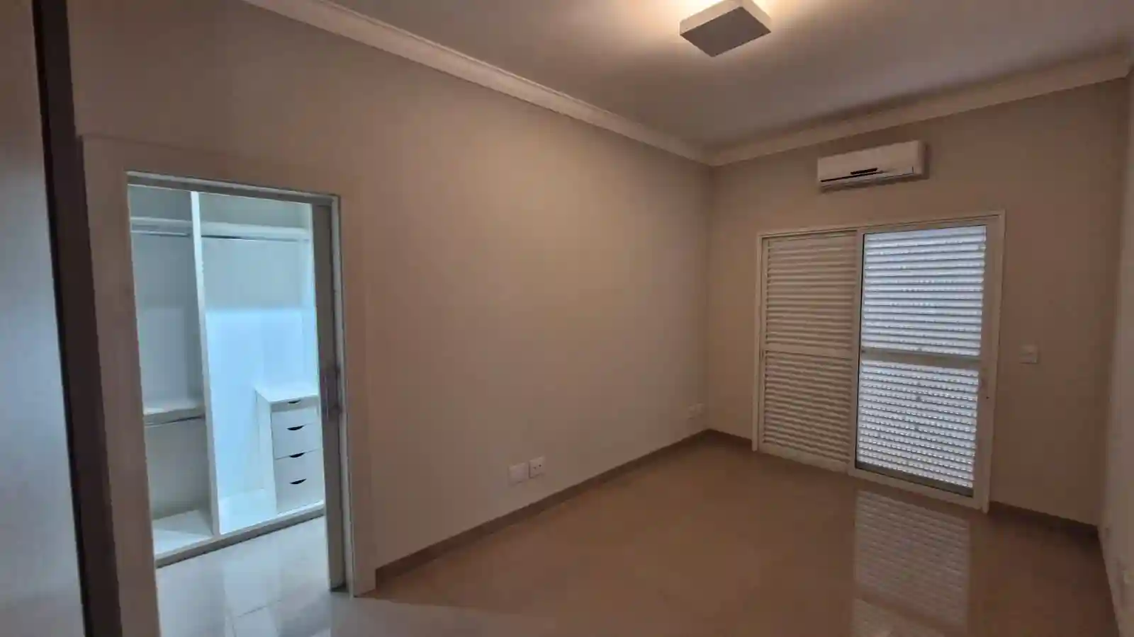 Casa de Condomínio com 4 quartos à venda, 520m² — foto 25 de 29